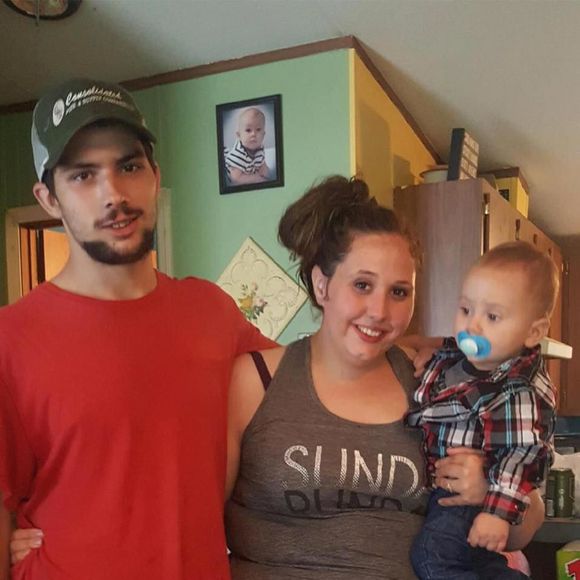 Meet your Posher, Brettney - Picture 1 of 1